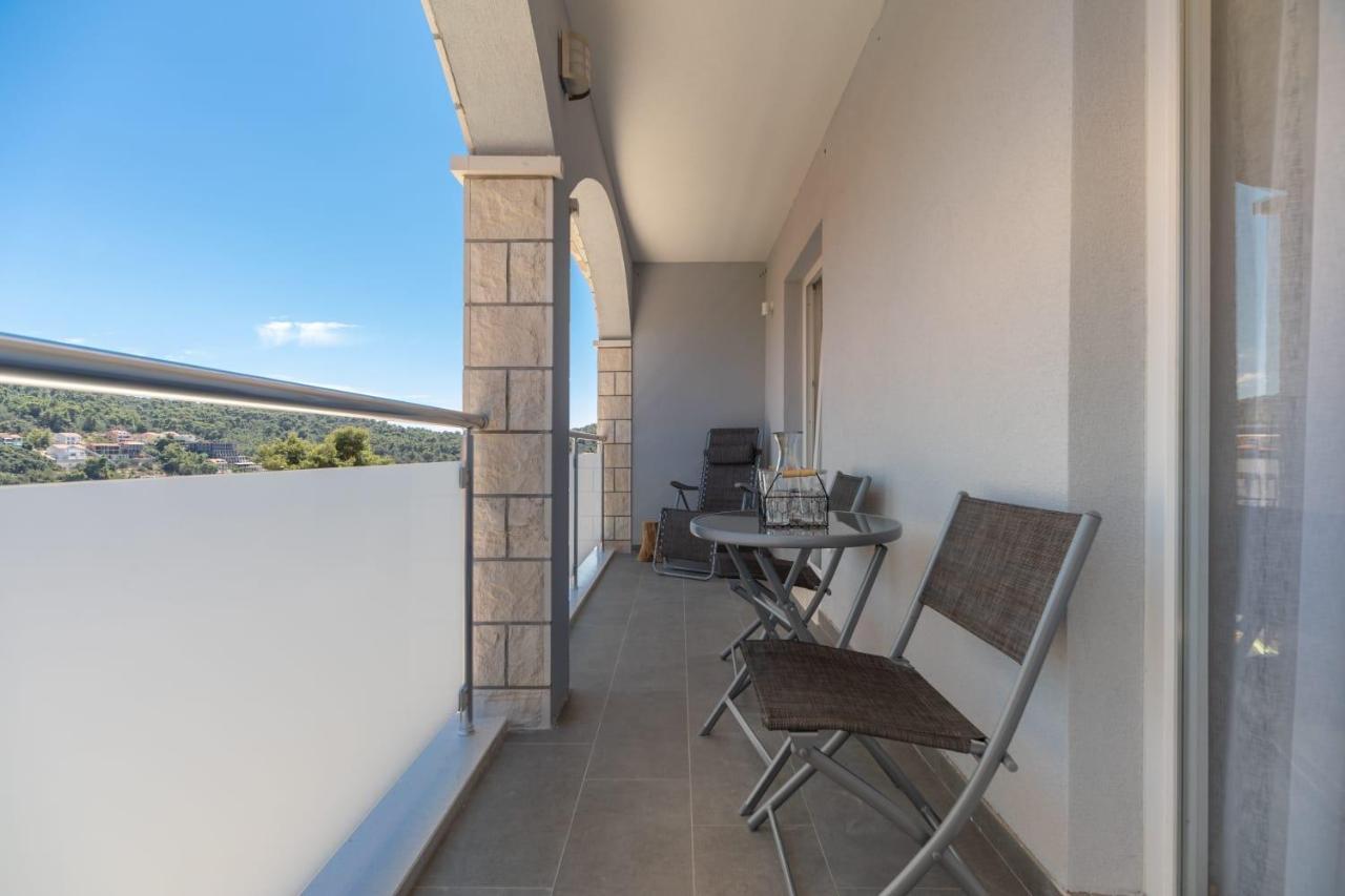 Maloa Two Bedroom Apartment Smokvica  Bagian luar foto